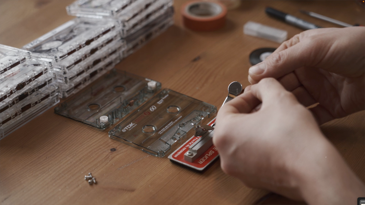 Creating Tape Loops – THEPHONOLOOP